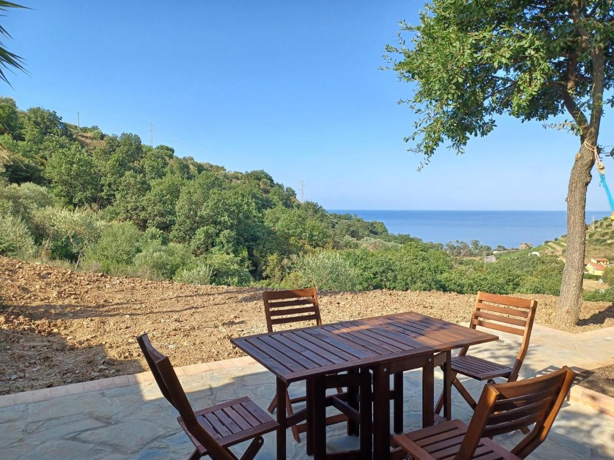 Agriturismo Le Terre Di Venere Acciaroli Exterior photo
